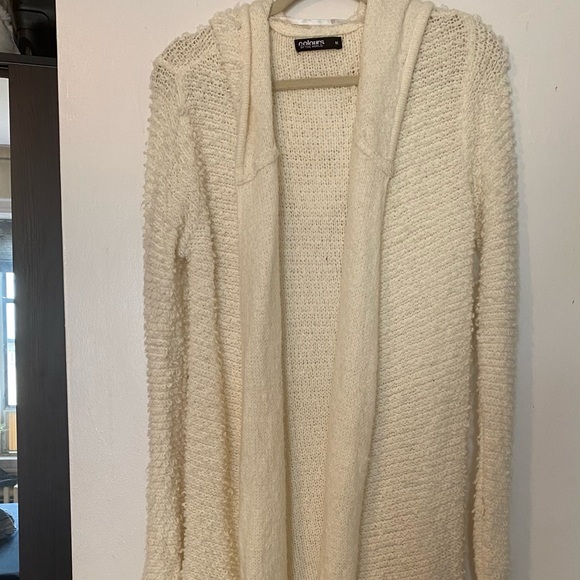 Cardigan - Picture 3 of 5